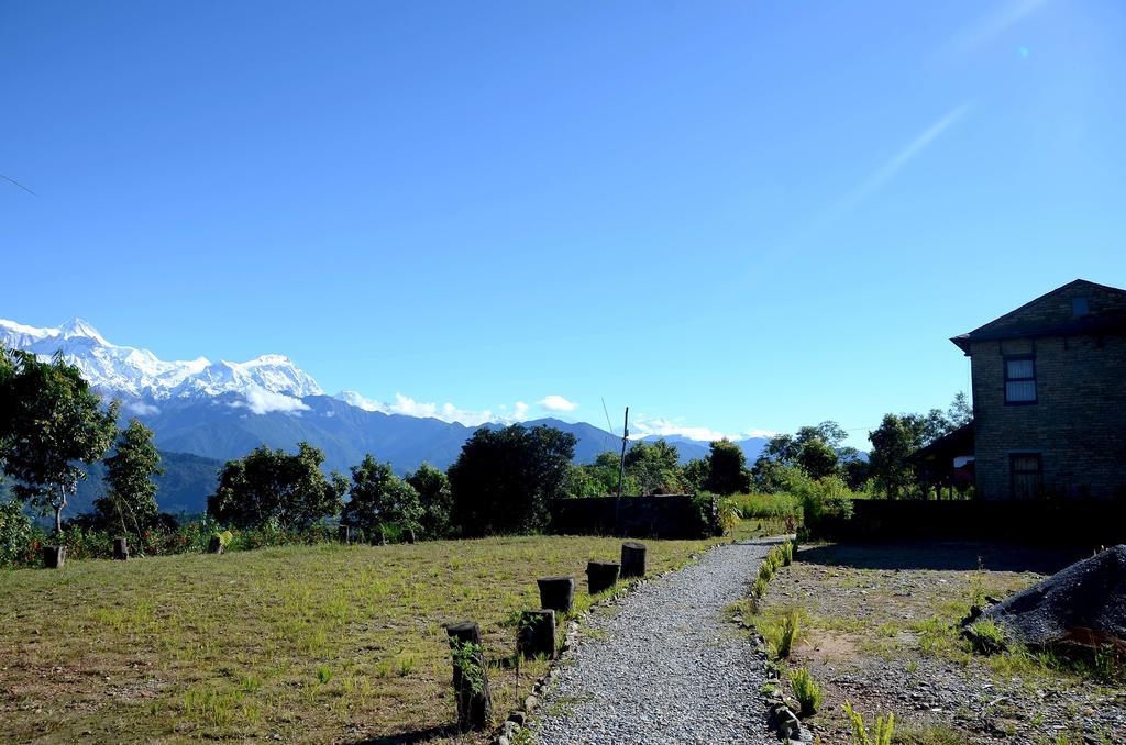 Himalayan Deurali Resort Покхара Екстер'єр фото