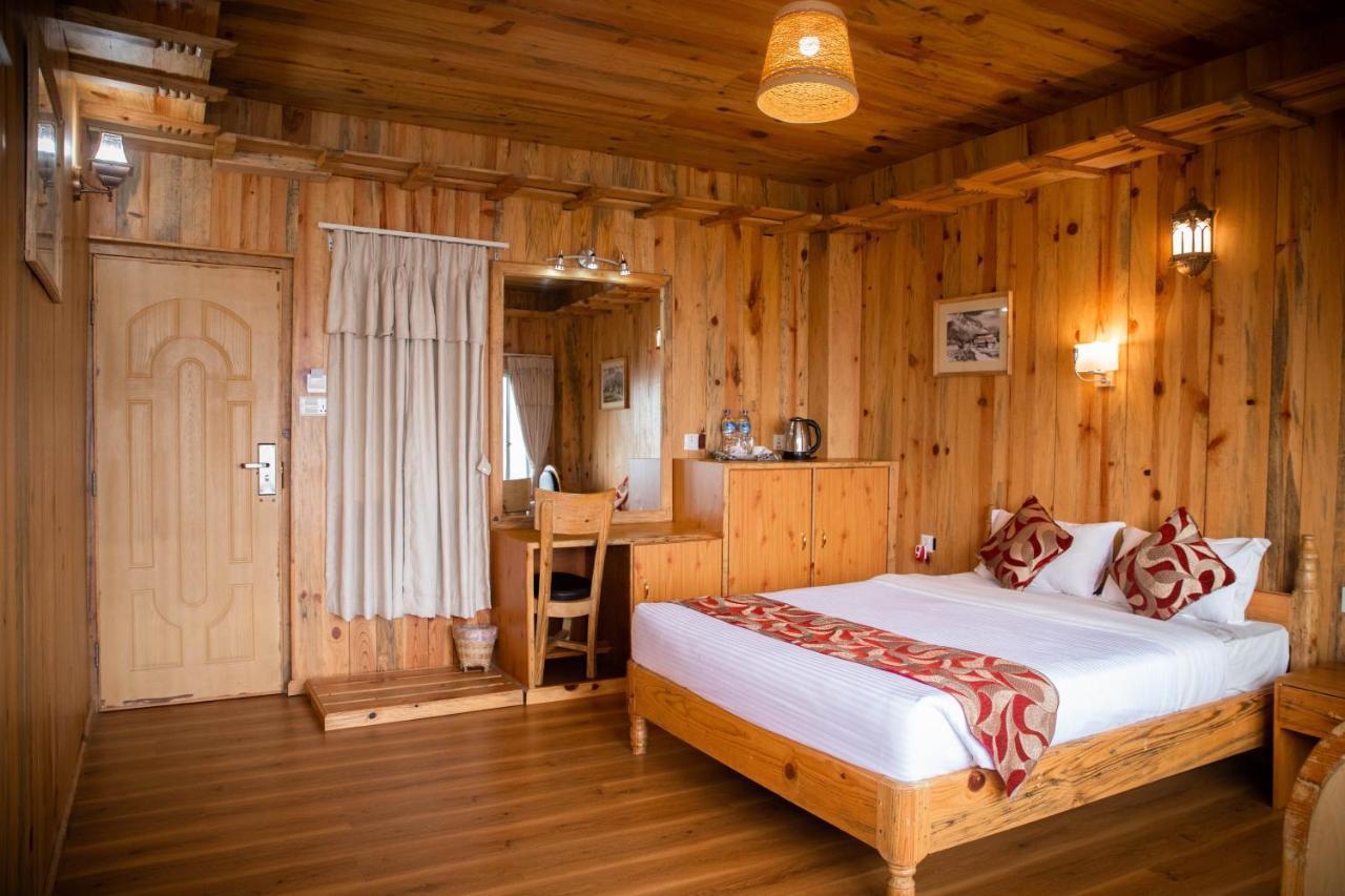 Himalayan Deurali Resort Покхара Екстер'єр фото